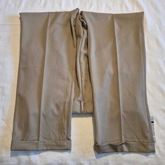 Geoffrey Beene men's size 38 x 32 Banker's Collection Tan pants, New - Picture 7 of 9